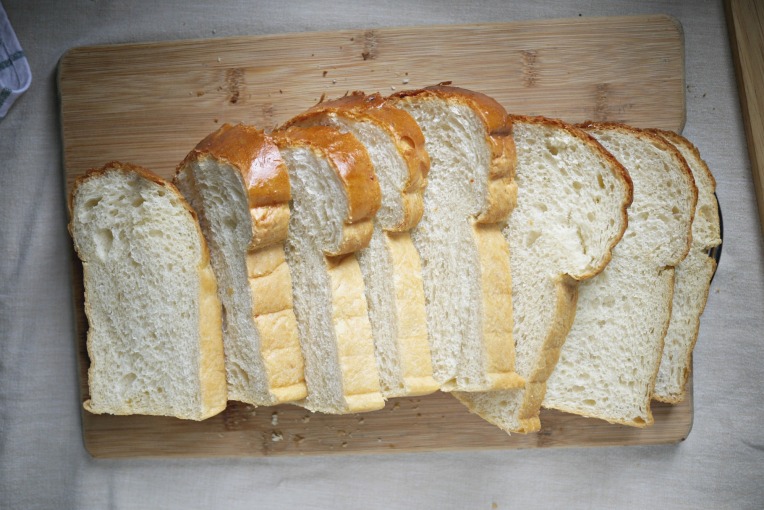 Soft Taro White Bread // Mono + Co