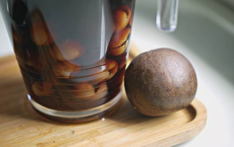Zero Waste Cooling Tea : Homemade Monk's Fruit +Dried Longans